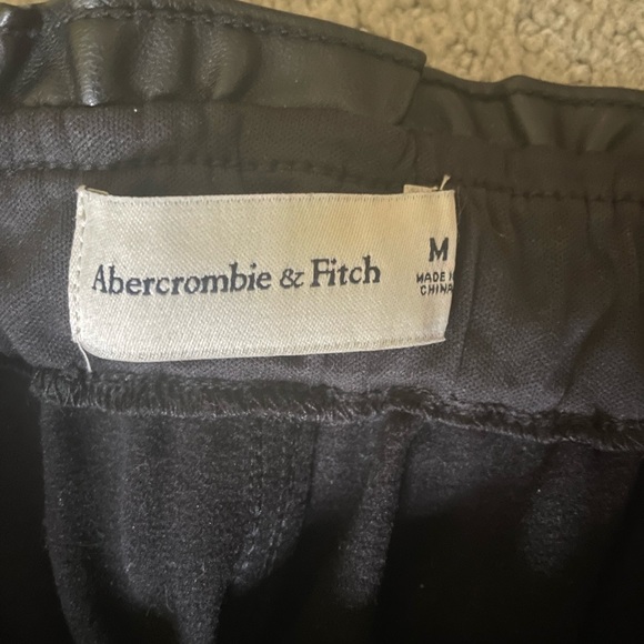 Abercrombie & Fitch Black Leather Joggers Size Medium - Picture 7 of 10